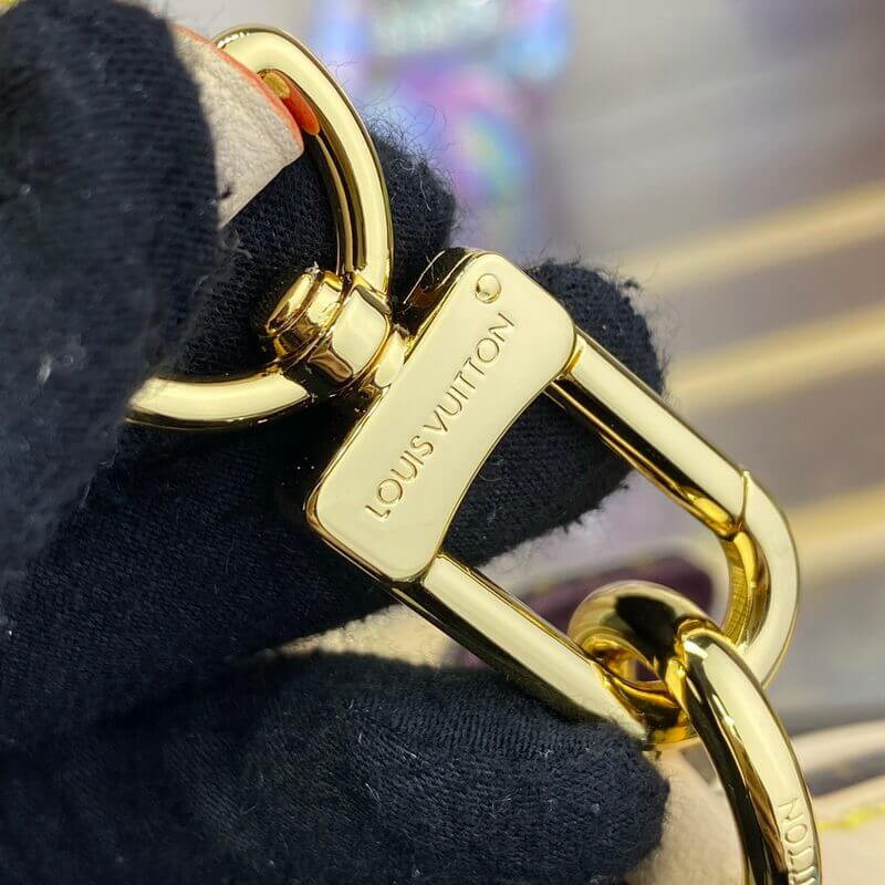 Louis Vuitton M46999 Vibe