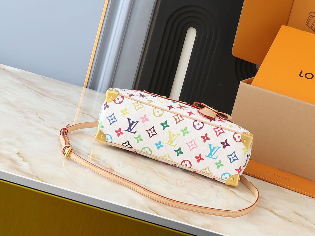 Louis Vuitton M13084 LV x TM Handbag East West