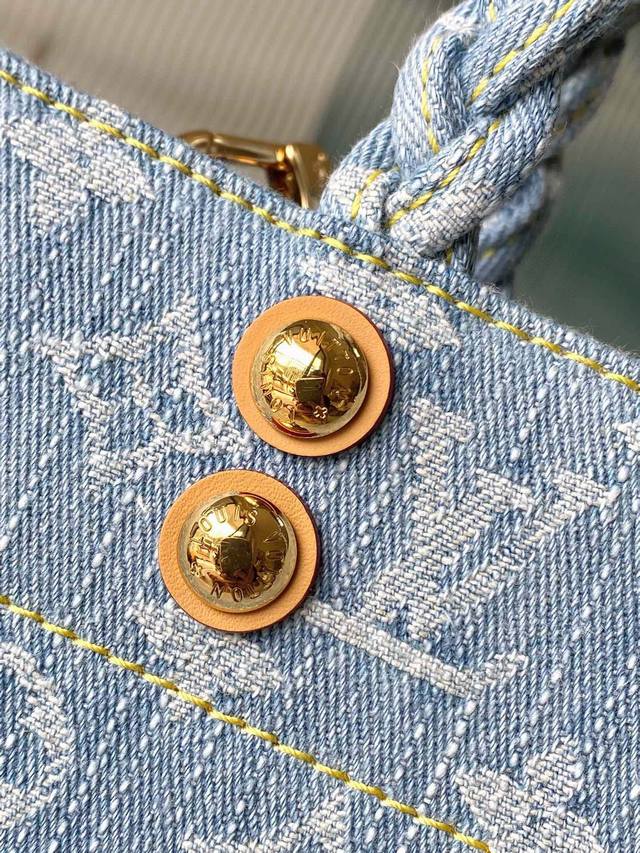 Louis Vuitton Let Go PM M24897