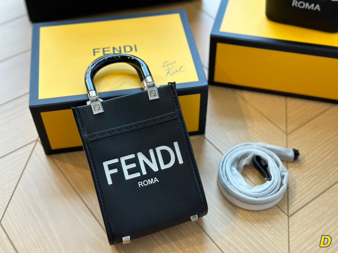 Fendi Mini Sunshine Shopper