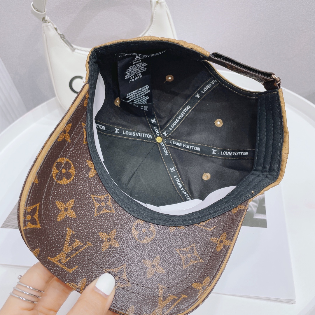 Louis Vuitton New Stitching Presbyopia Fisherman Cap - Brown