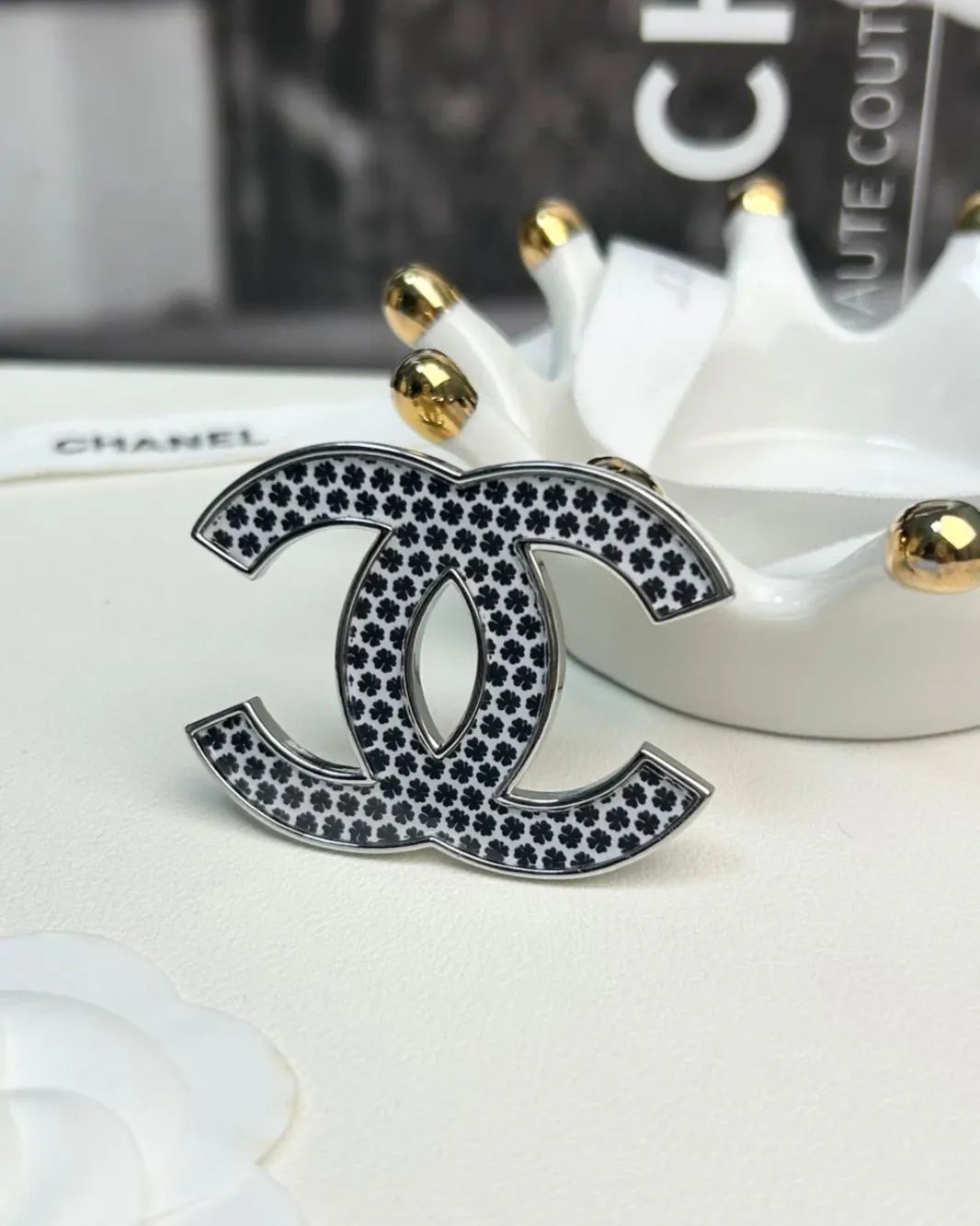 High Quality CC brooch