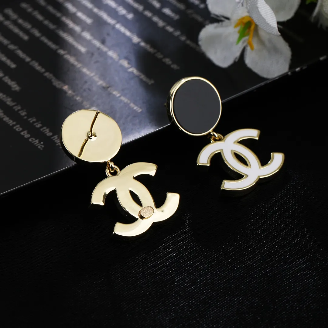 CC Jewelry New 40