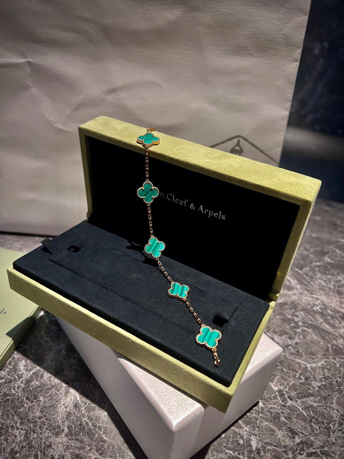 Vintage Alhambra Bracelet, 5 Charms