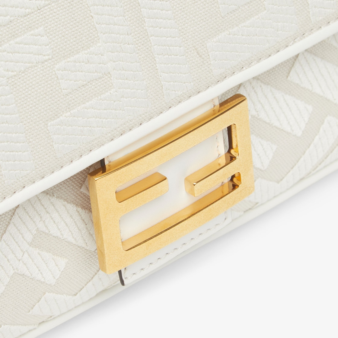 Fendi Baguette Medium