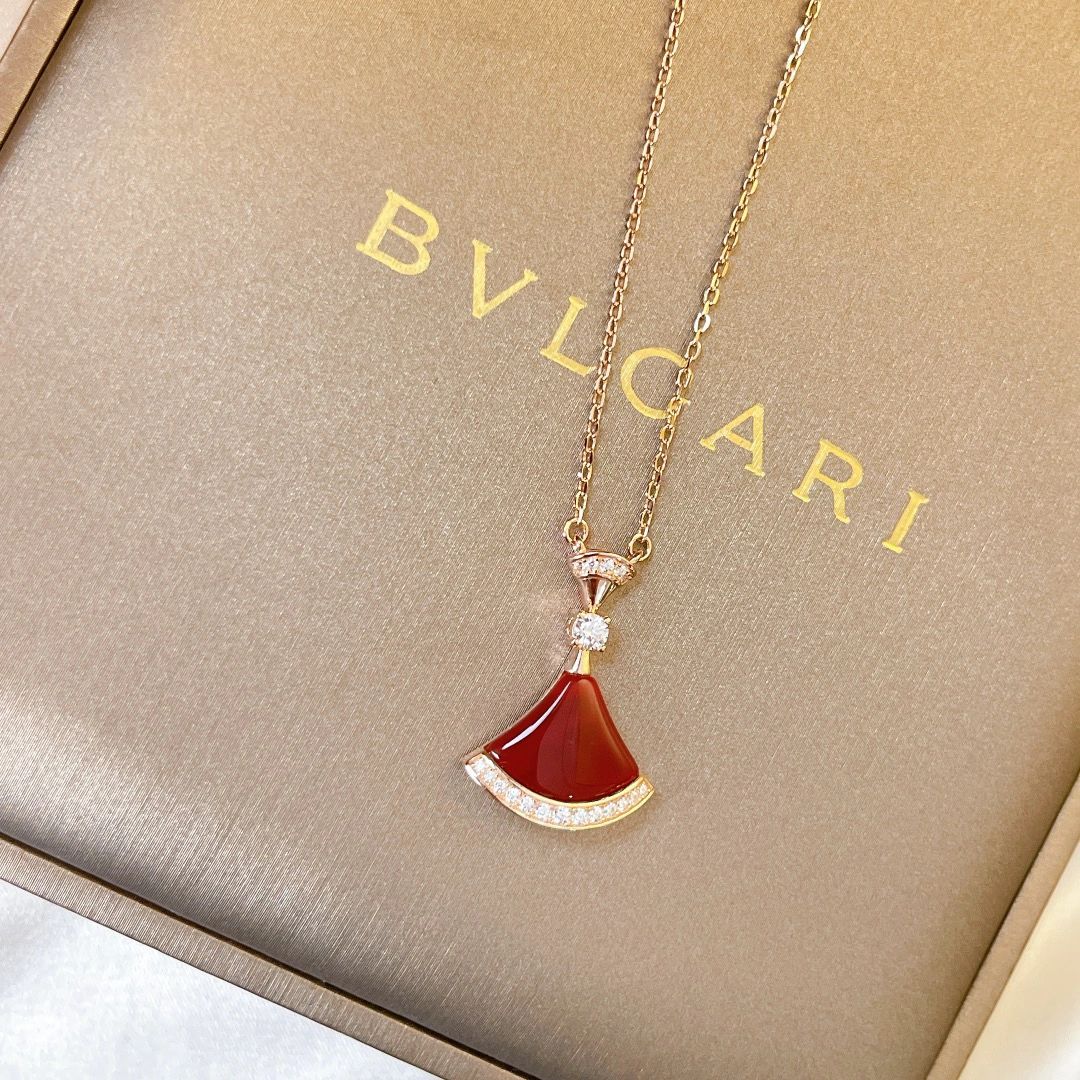 Bvlgari Divas' Dream Necklace