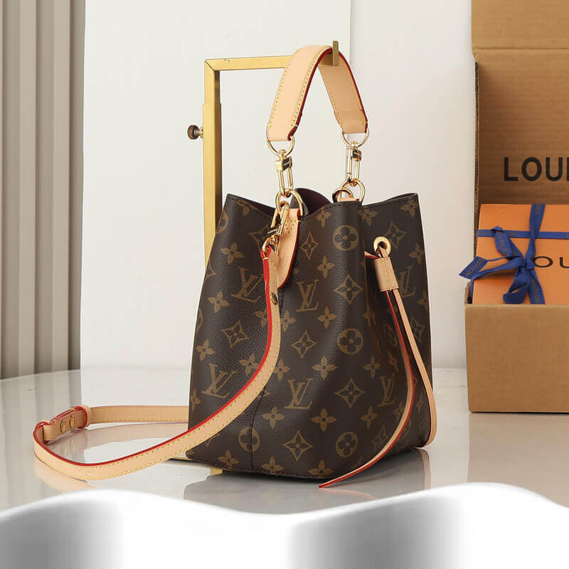 Louis Vuitton Néonoé BB M46581