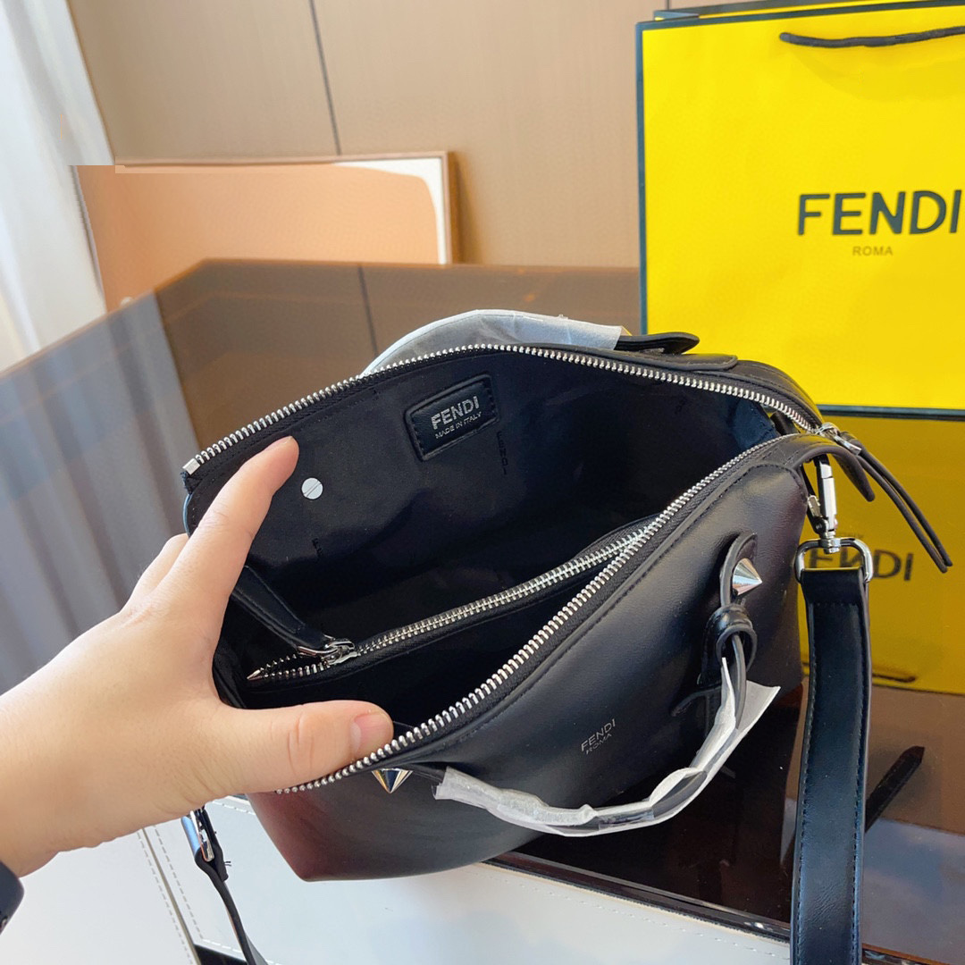 Fendi By The Way Medium