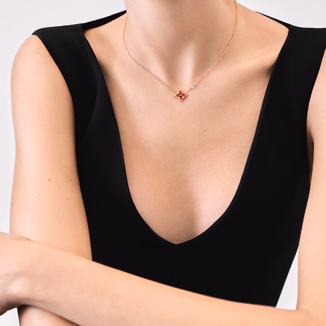 Louis Vuitton Color Blossom BB Star Pendant, Pink Gold, Cornelian And Diamond Q93711