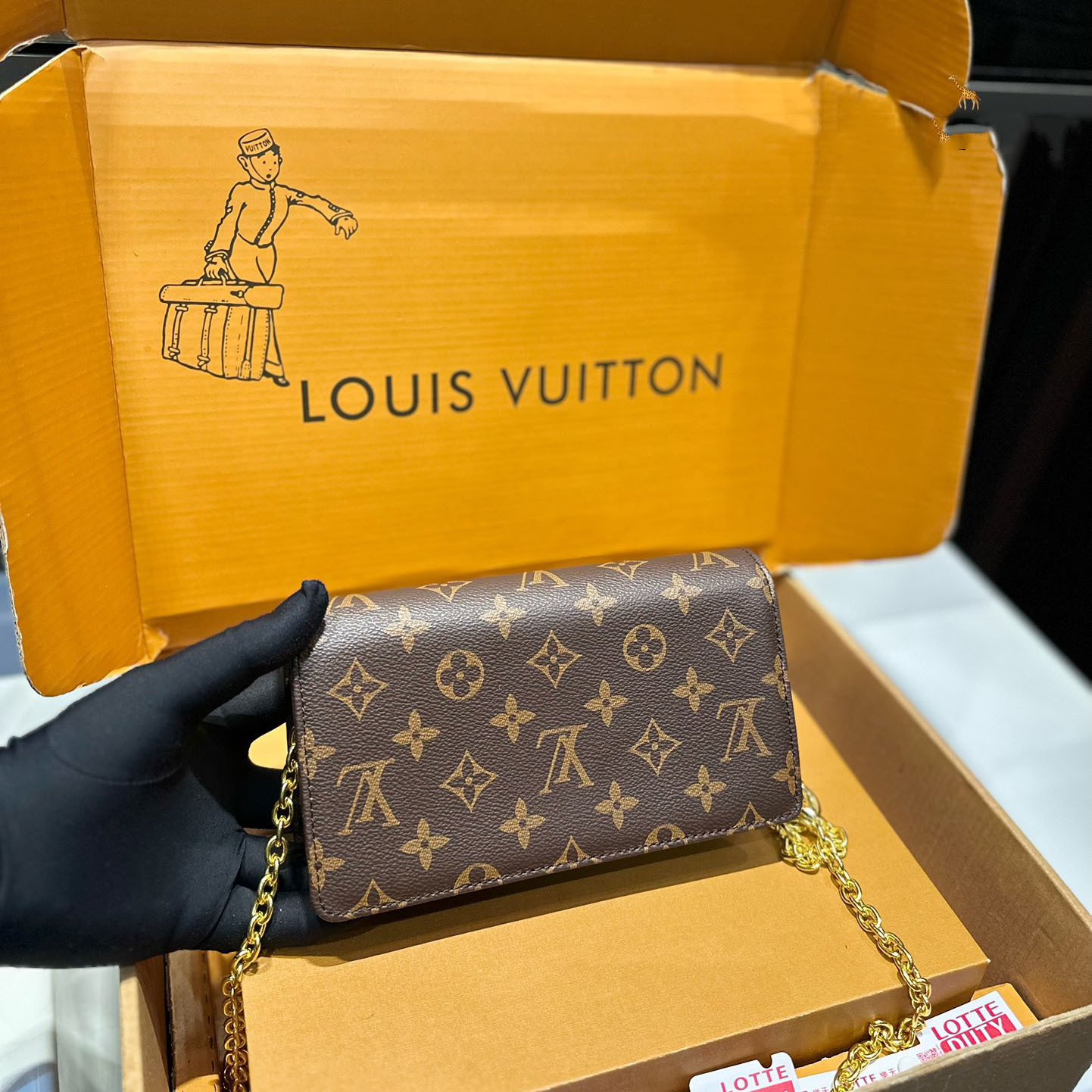 Wallet On Chain Lily