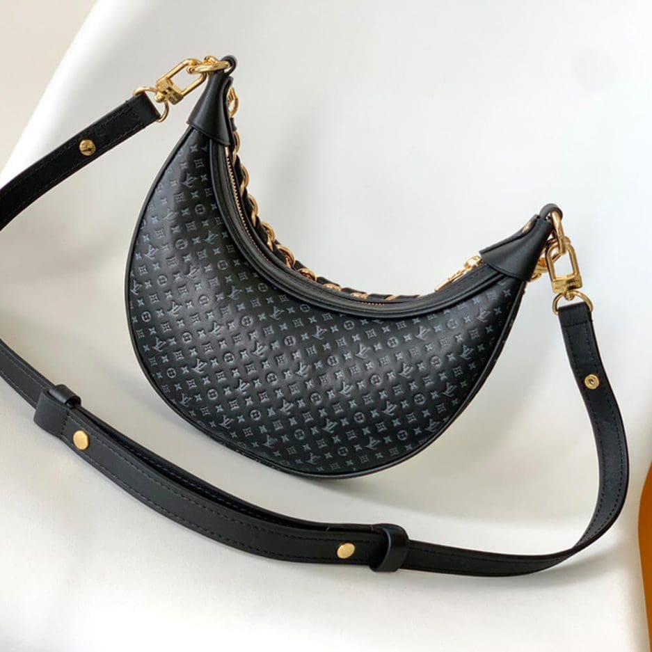 Louis Vuitton Loop M22591