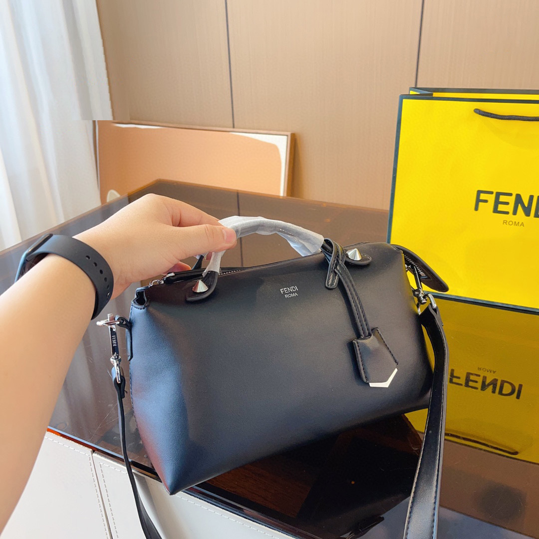 Fendi By The Way Medium