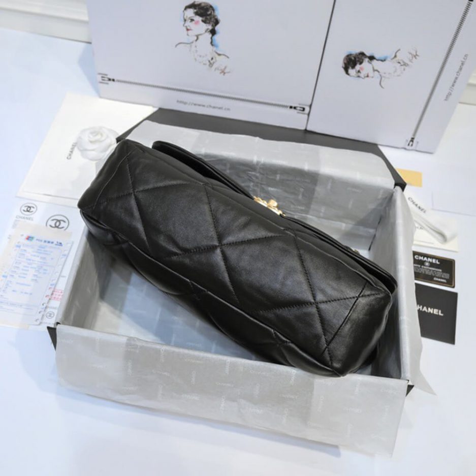Chanel 19 Maxi Handbag AS1162