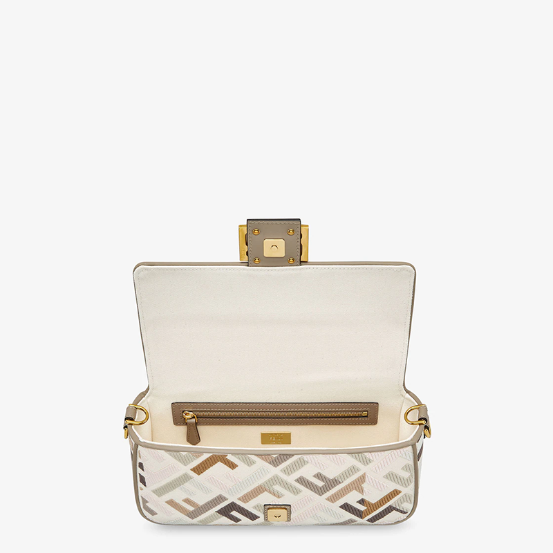 Fendi Baguette Medium