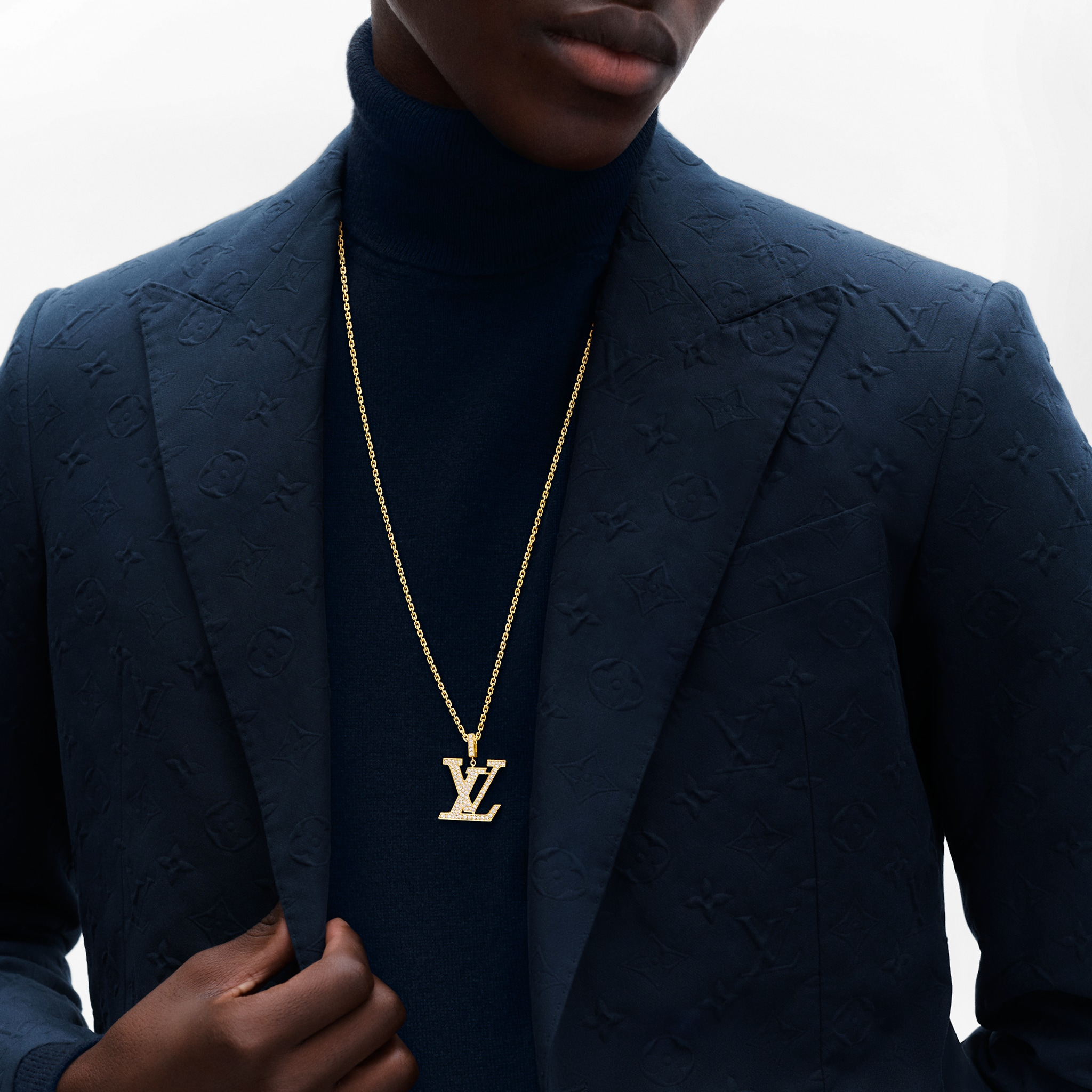 Louis Vuitton Large Pendant, Yellow Gold And Diamonds