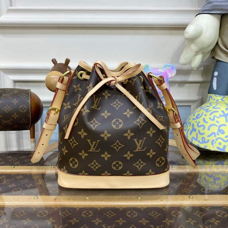 Louis Vuitton Noé BB M46983