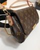 Louis Vuitton Favorite PM M40717