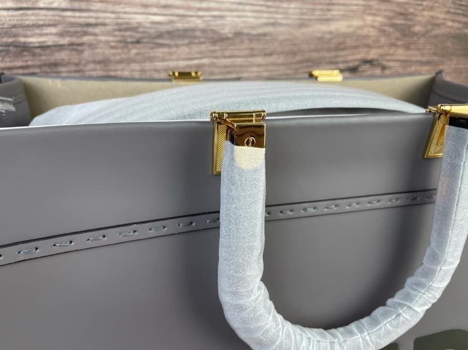 Fendi Sunshine Shopper large Bag