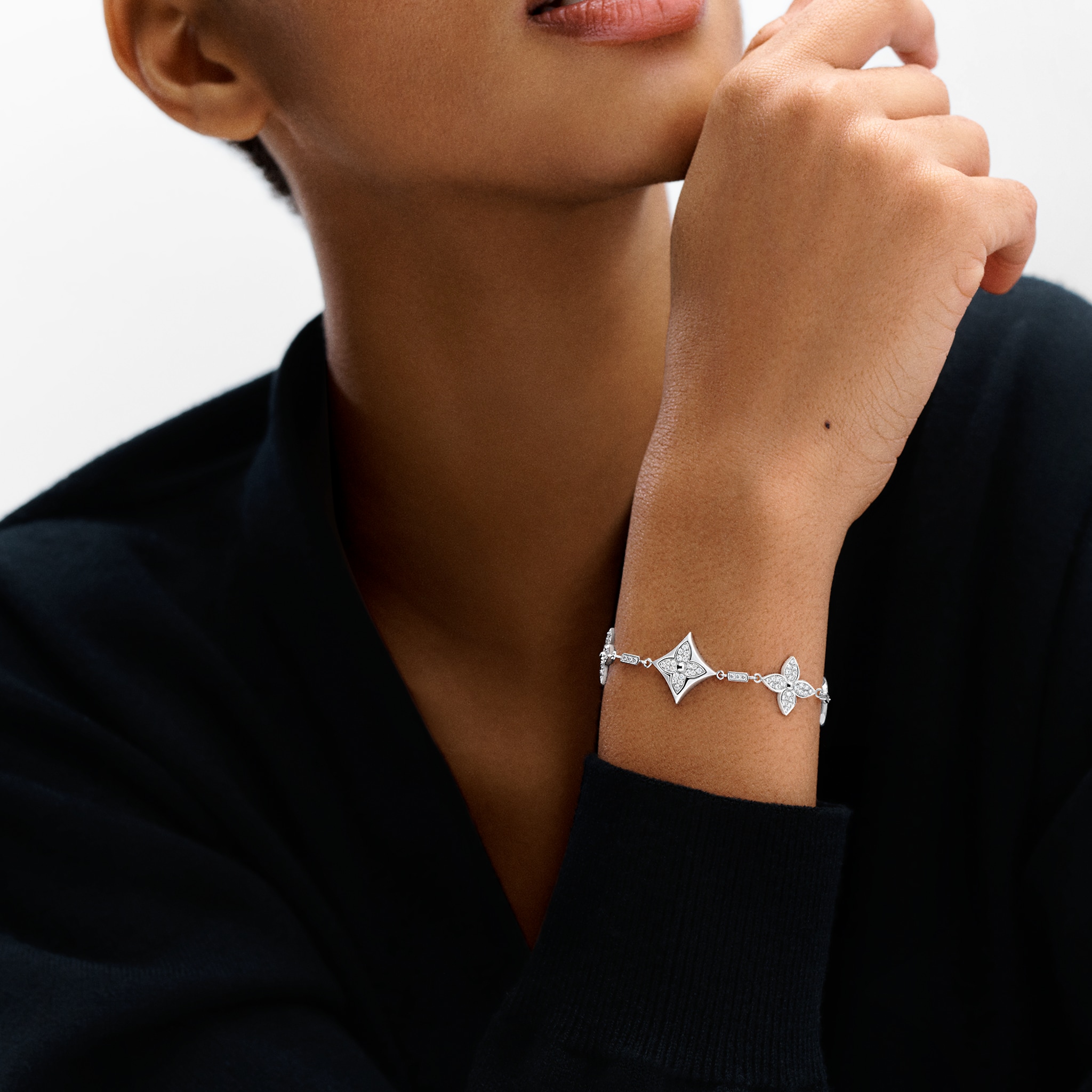 Louis Vuitton Color Blossom Bracelet, White Gold And Diamonds