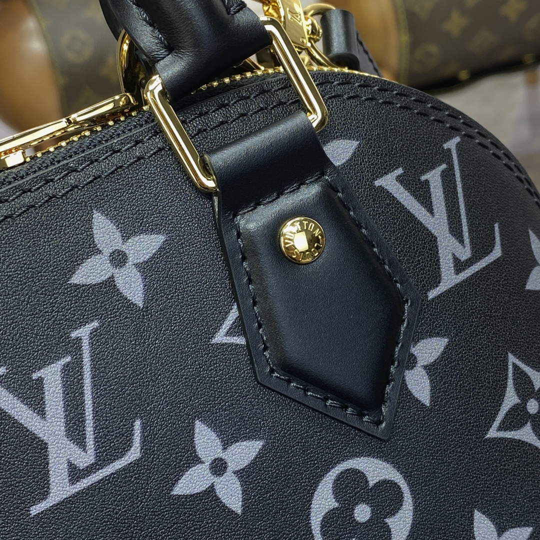 Louis Vuitton Alma BB M12289