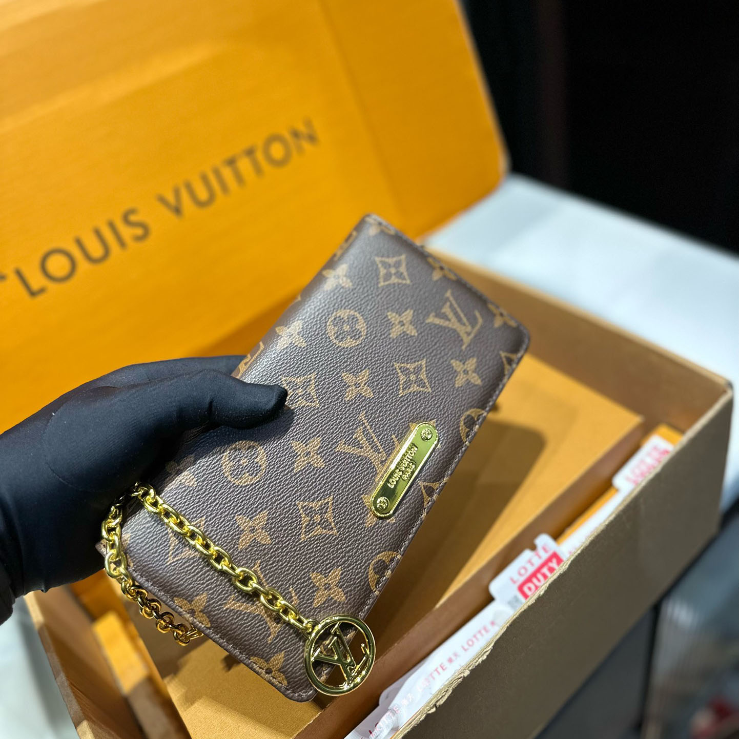 Wallet On Chain Lily