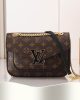 Louis Vuitton Passy Bag M45592