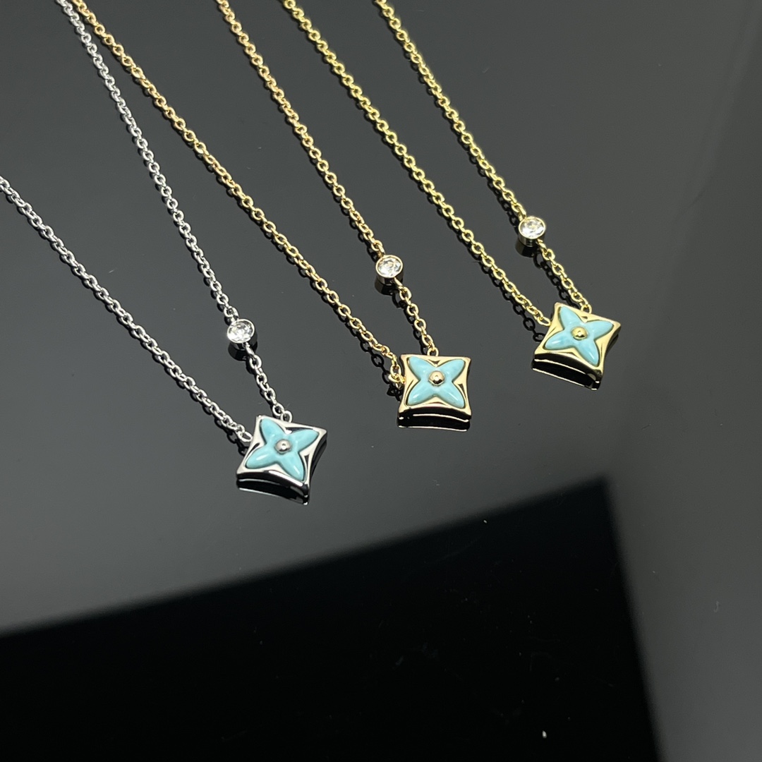 Louis Vuitton Color Blossom BB Star Pendant, Yellow Gold, Amazonite and Diamond
