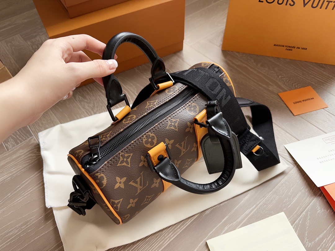 Louis Vuitton M46687 Keepall Bandoulière 25