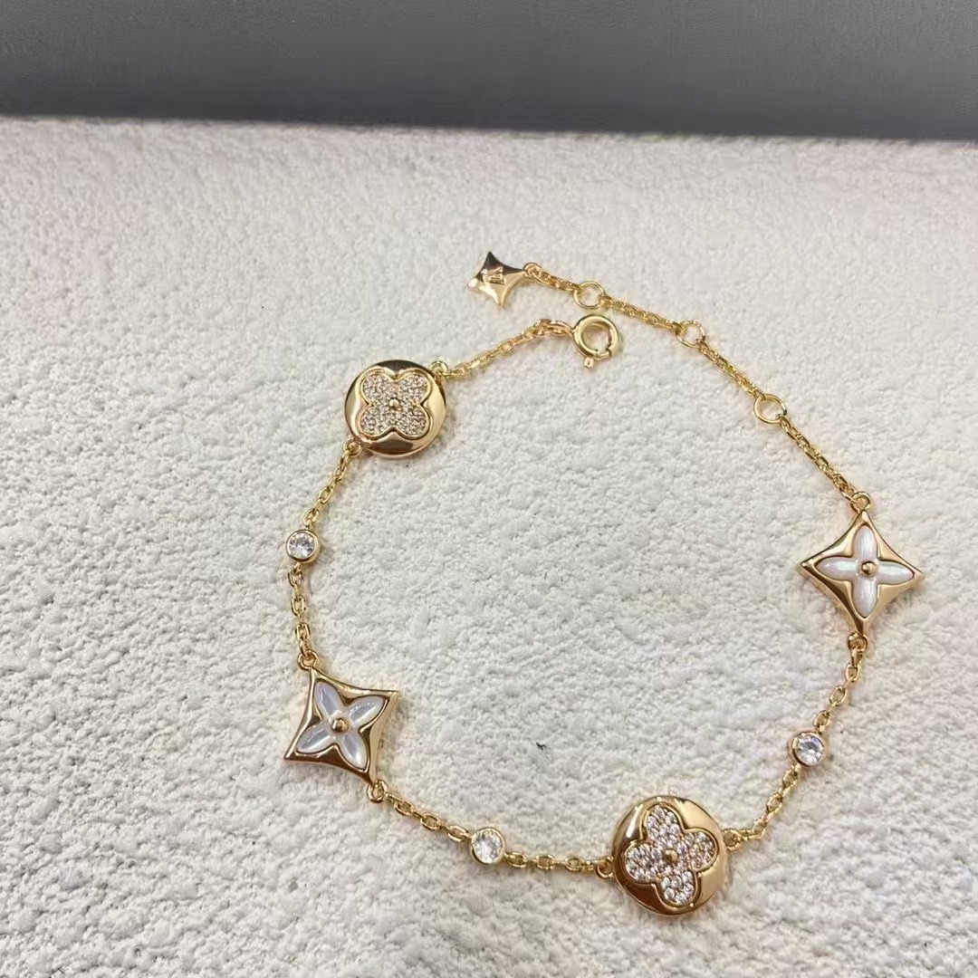 Louis Vuitton Color Blossom BB Multi-Motifs Bracelet