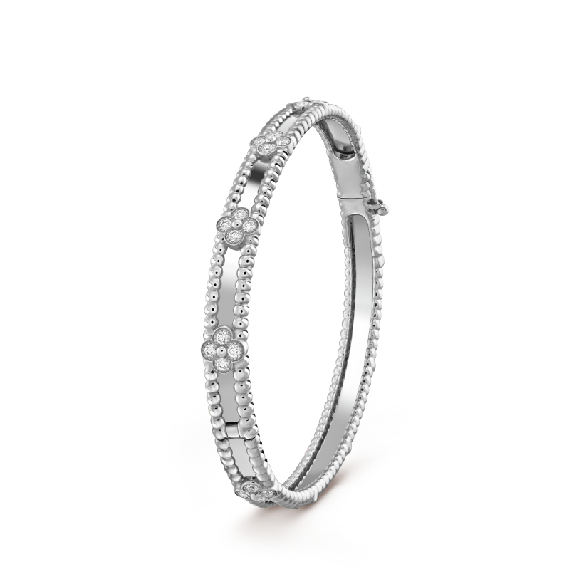 Van Cleef & Arpels Perlee sweet clovers bracelet, medium model