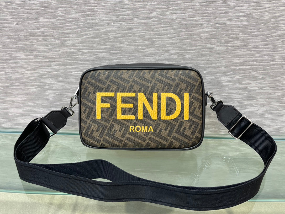 Fendi  Camera case Bag