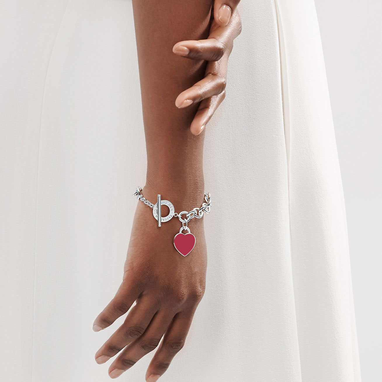 Tiffany & Co. Return to  Red Heart Tag Toggle Bracelet in Silver