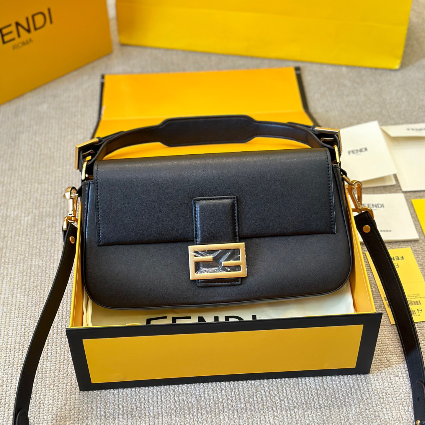 Fendi Baguette Medium