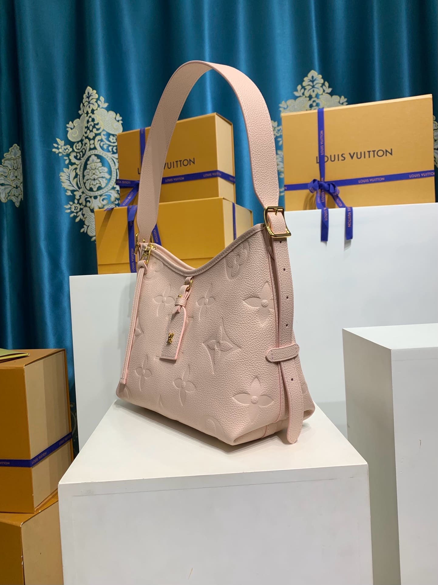 Louis Vuitton M47082 CarryAll PM