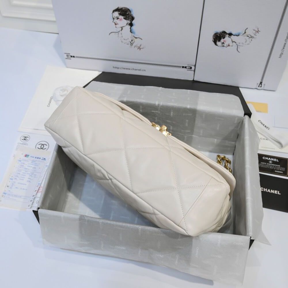 Chanel 19 Maxi Handbag AS1162