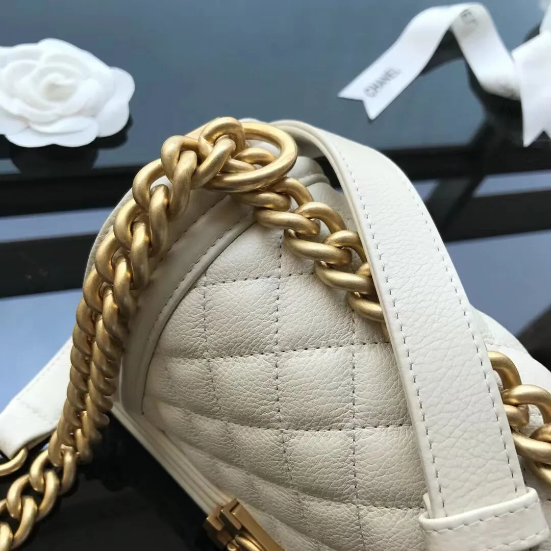 CHANEL CAVIAR QUILTED MEDIUM BOY FLAP IVORY