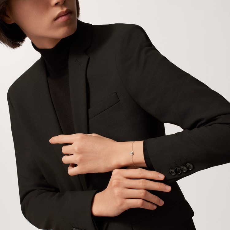 Cartier Trinity bracelet, on chain, 1 diamond