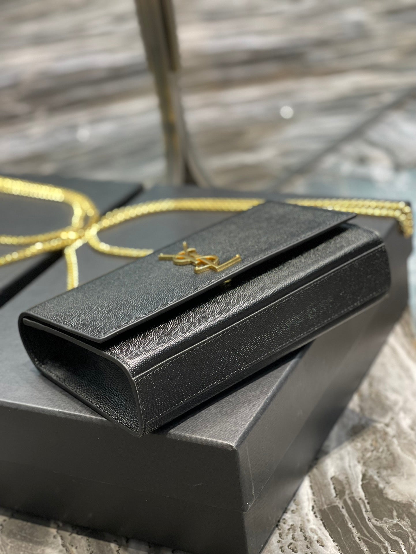 YSL Kate Medium In Grain Poudre embossed Leather Bag