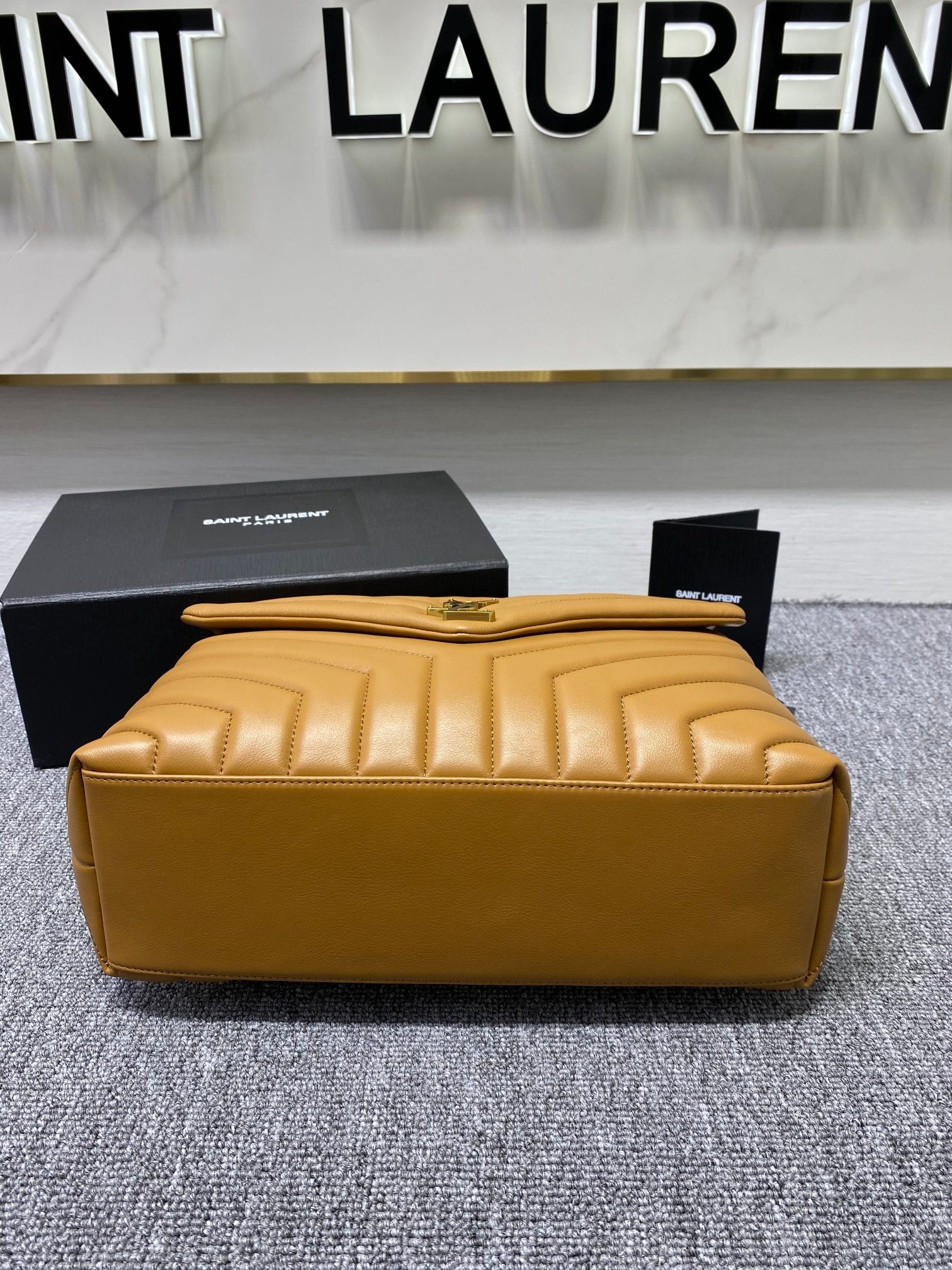 YSL Loulou Medium Chain Bag In Y Leather