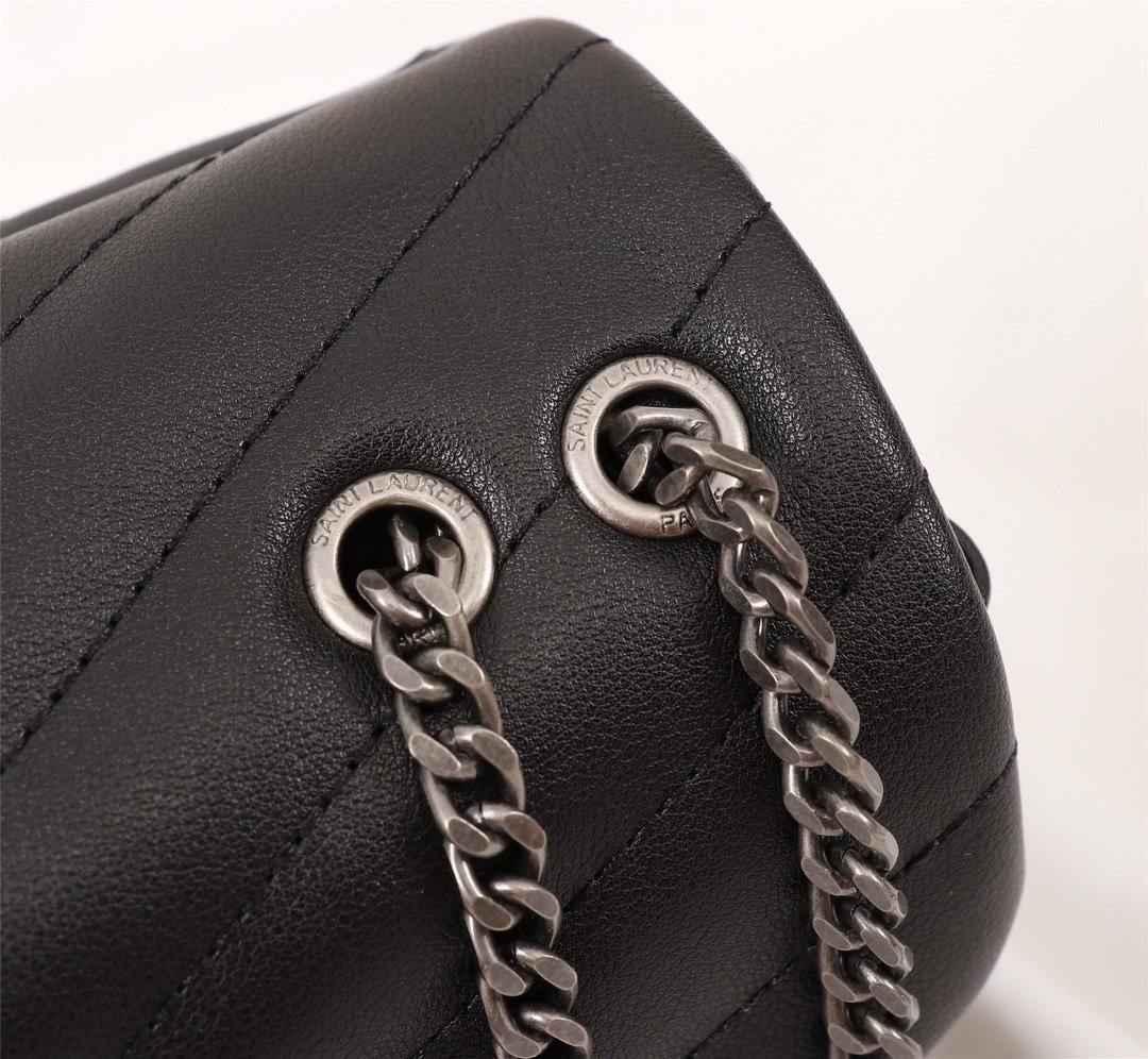 YSL Loulou Medium In Matelasse Y Leather