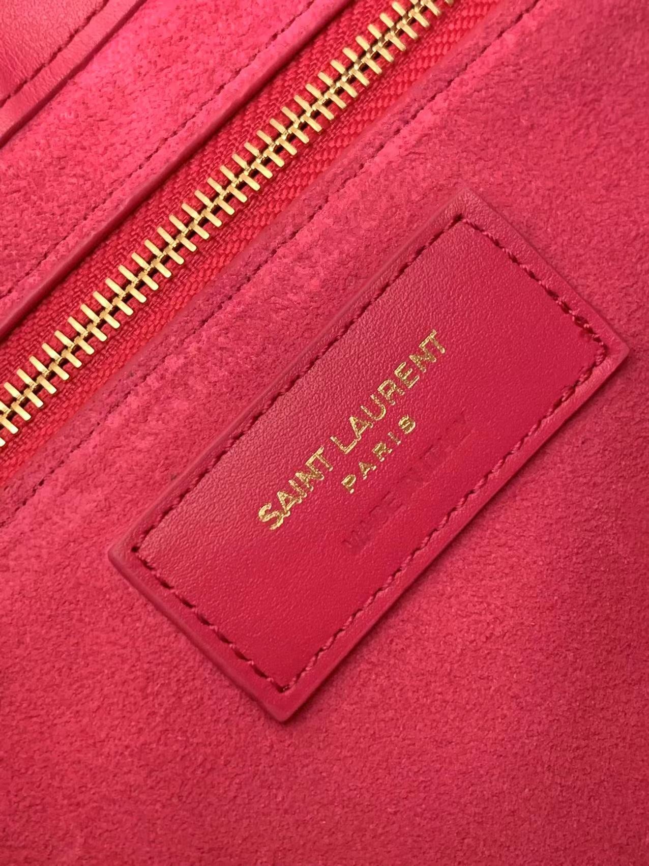 YSL Le 5 A 7  Hobo Bag In Smooth Leather