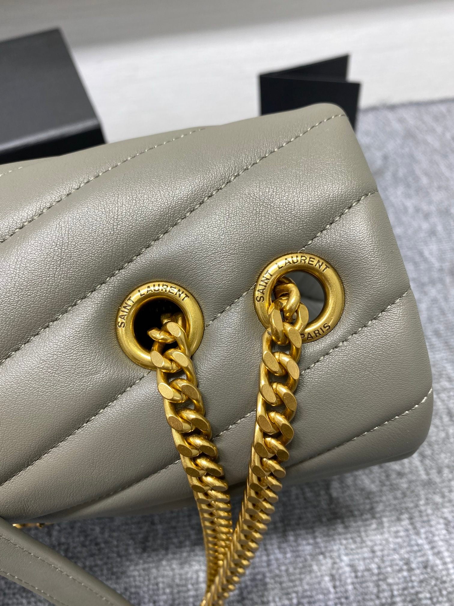 YSL Loulou Medium Chain Bag In Y Leather