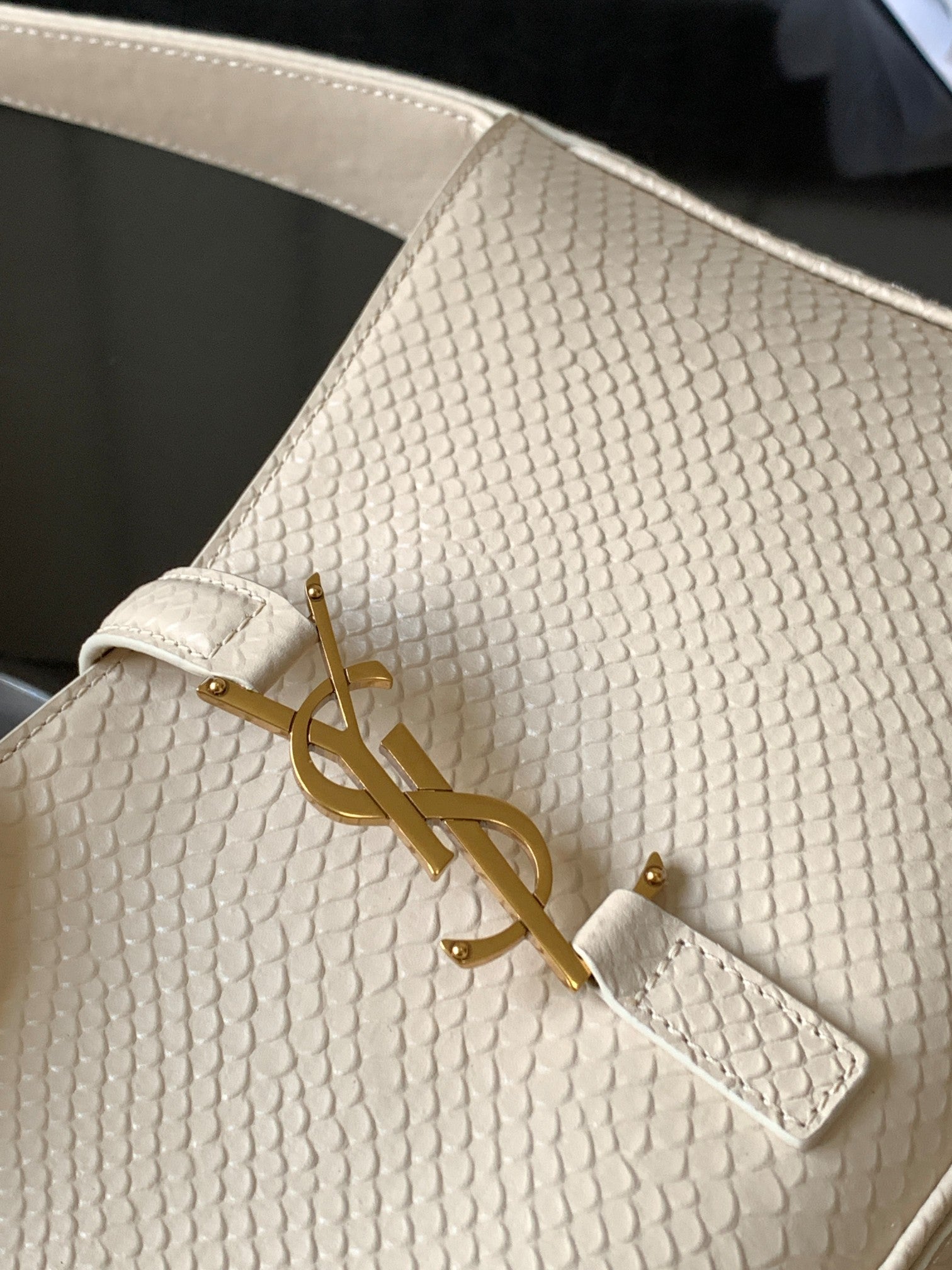 YSL Le 5 A 7  Hobo Bag