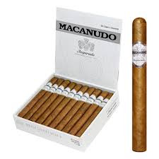 General cigar co. Macanudo Inspirado White Churchill Single