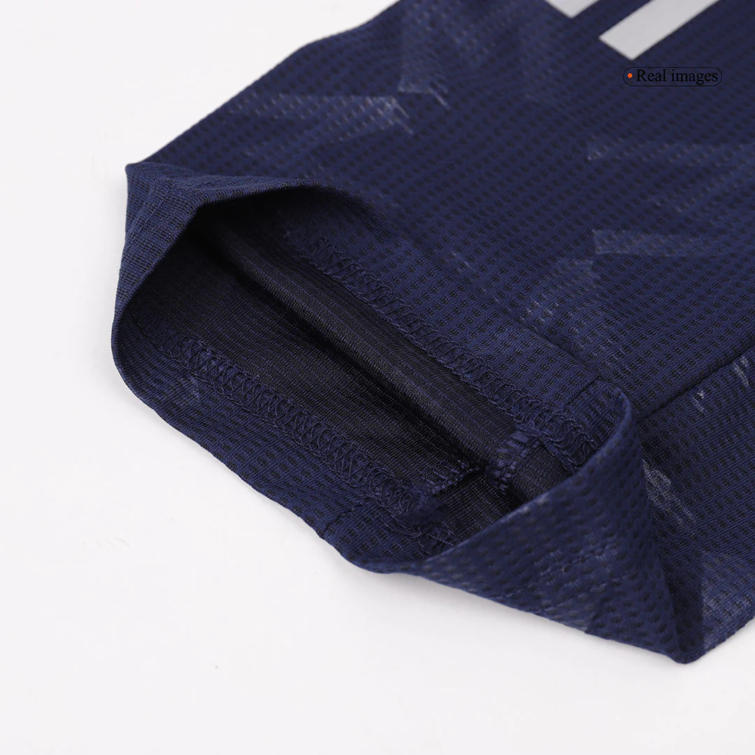 Player Version B.FERNANDES #8 Manchester United Away Soccer Jersey 2024/25