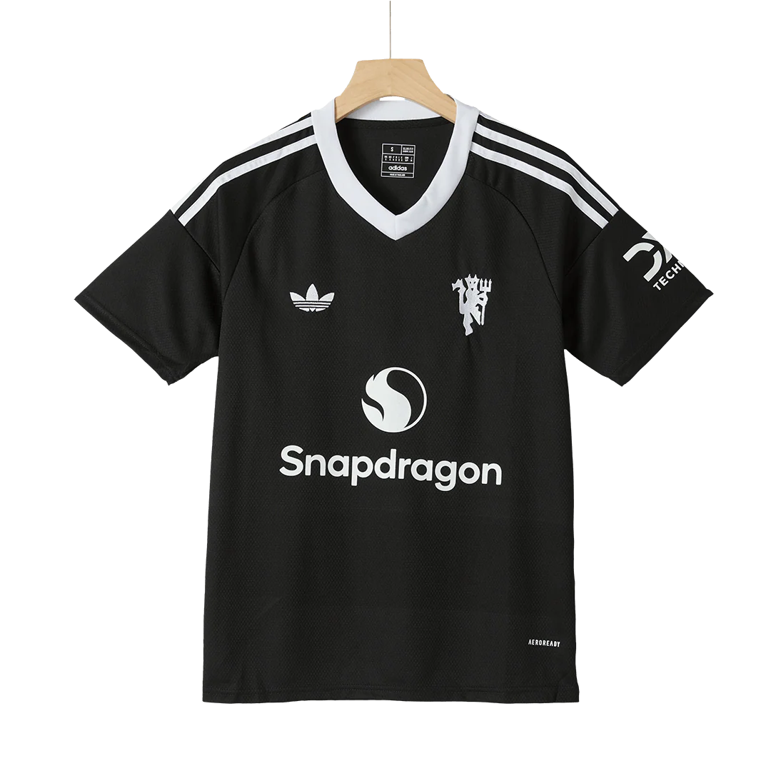 Manchester United Third Away Goalkeeper Soccer Jersey 2024/25