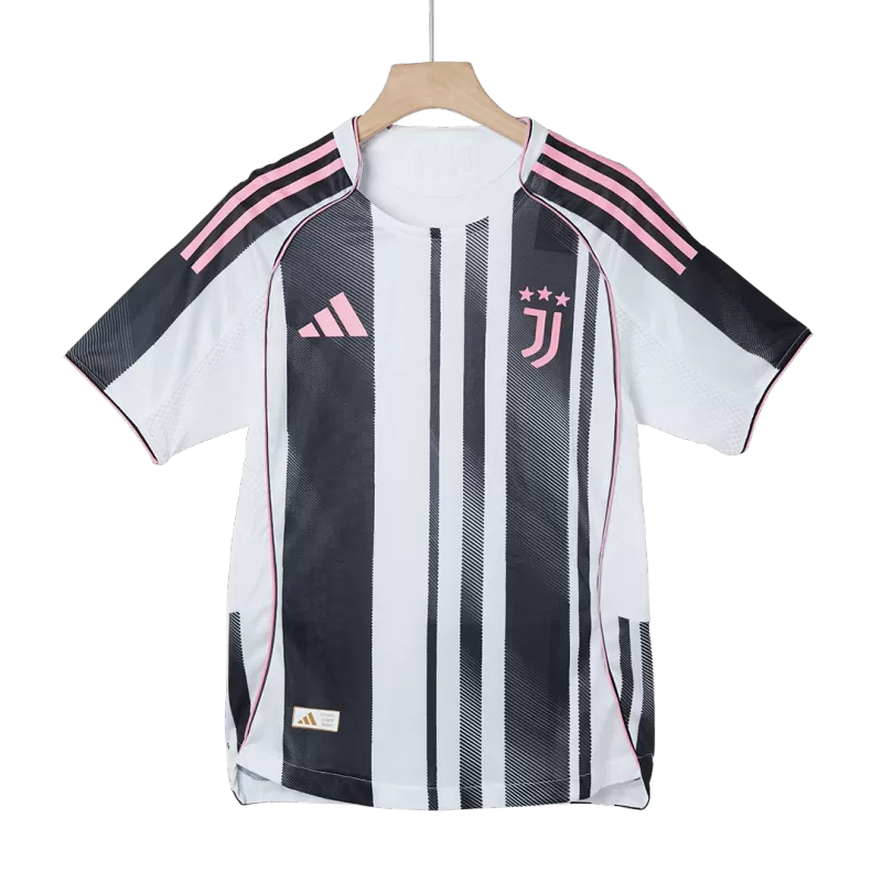 Player Version Juventus Home Soccer Jersey 2025/26 - Slim Fit