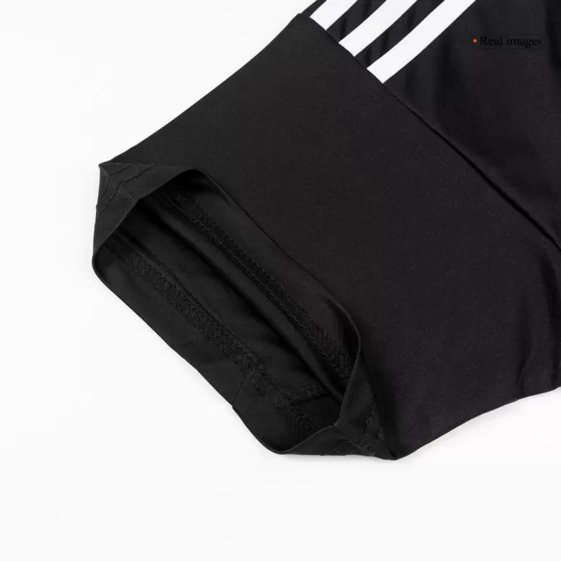 Real Madrid Goalkeeper Soccer Jersey 2025/26 - Black