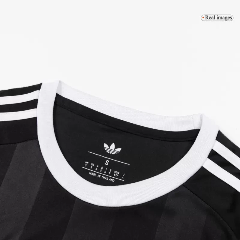 Liverpool Goalkeeper Soccer Jersey 2025/26 - Black