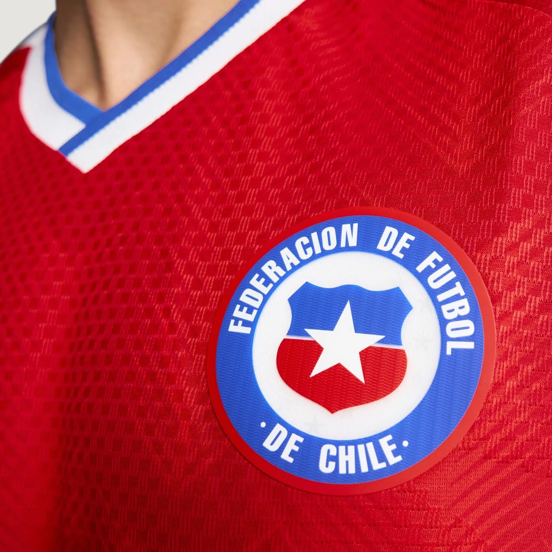 Player Version Chile Home Soccer Jersey 2026 - Slim Fit